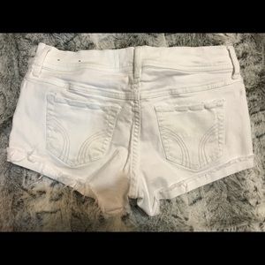 White hollister shorts